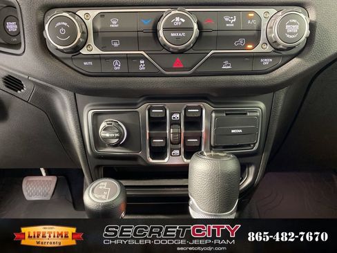 New 2026 Jeep Wrangler Unlimited Sport image 23