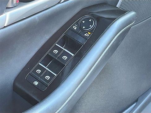 Used 2025 MAZDA CX-30 AWD 2.5 S w/ Select Sport Pkg image 17
