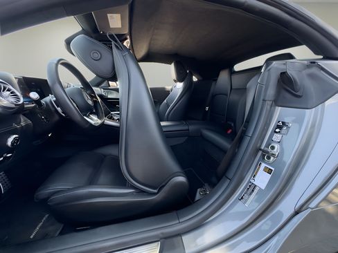 Used 2022 Mercedes-Benz SL 63 AMG 4MATIC image 18