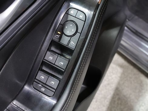 Used 2024 Nissan Rogue SV AWD/4WD image 14