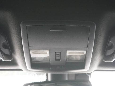Used 2022 Dodge Challenger R/T Scat Pack RWD image 25
