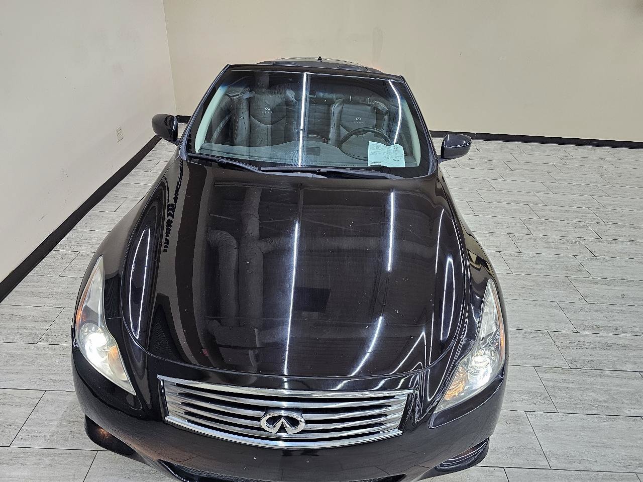 Used 2013 INFINITI G37 Convertible w/ Premium Pkg RWD image 4