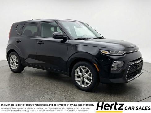 Used 2025 Kia Soul LX w/ LX Technology Package FWD image 1