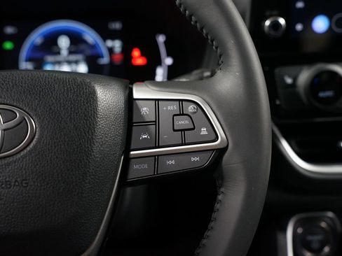 New 2026 Toyota Grand Highlander AWD Hybrid image 14