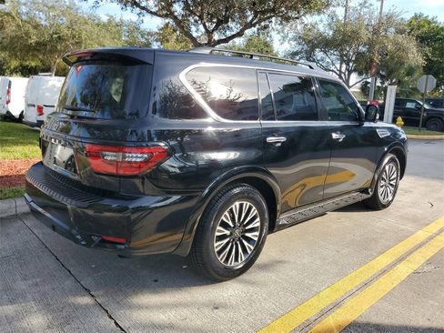 Certified 2023 Nissan Armada SL w/ Midnight Edition Package image 6