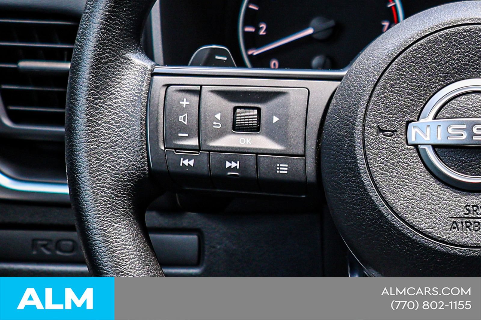 Used 2024 Nissan Rogue S AWD/4WD image 26