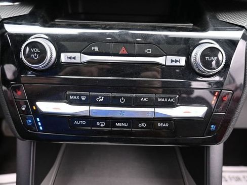 Used 2022 Ford Explorer ST image 17