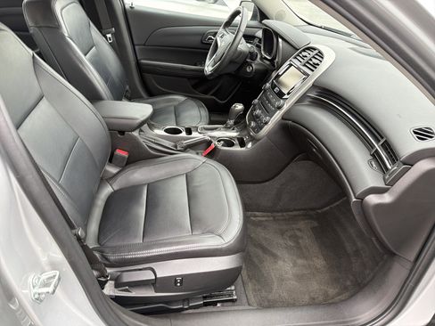 Used 2015 Chevrolet Malibu LT w/ Leather Package image 42
