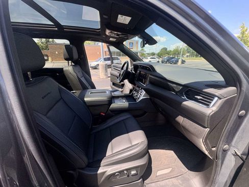 Used 2021 GMC Yukon Denali w/ LPO, Illumination Package AWD/4WD image 20