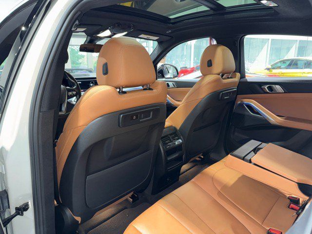 Used 2021 BMW X6 sDrive40i RWD image 6