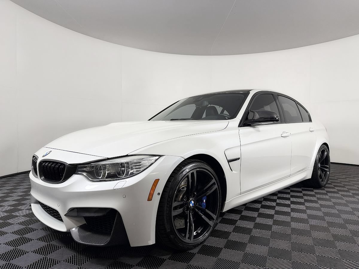 Used 2015 BMW M3 w/ Executive Package RWD image 2