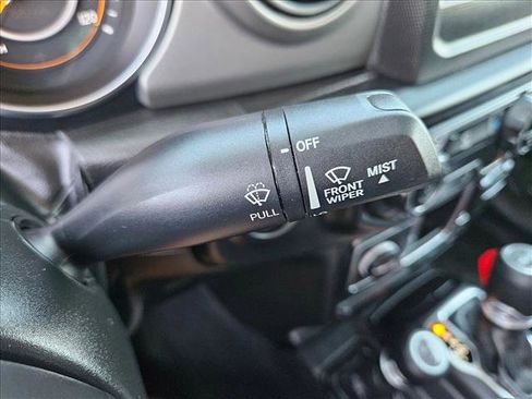 Used 2023 Jeep Wrangler Unlimited Sport AWD/4WD image 15