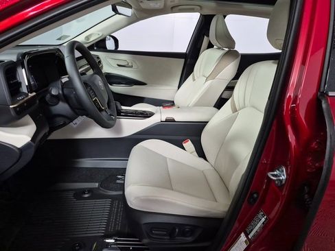 New 2026 Toyota Crown Limited image 9