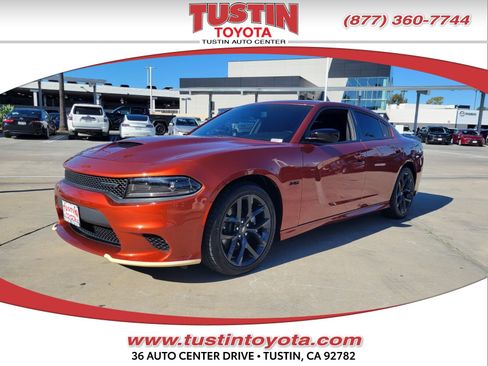 Used 2023 Dodge Charger R/T w/ Blacktop Package image 1