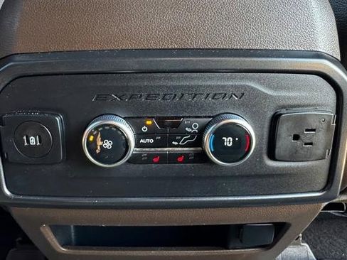 Used 2024 Ford Expedition King Ranch image 18