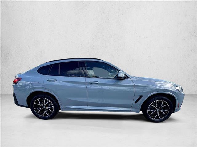 Used 2024 BMW X4 xDrive30i w/ Premium Package AWD/4WD image 5