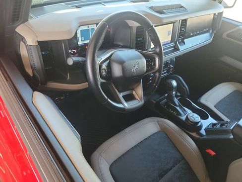 Used 2023 Ford Bronco Wildtrak AWD/4WD image 6