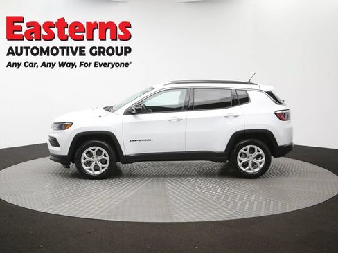 Used 2024 Jeep Compass Latitude AWD/4WD image 59