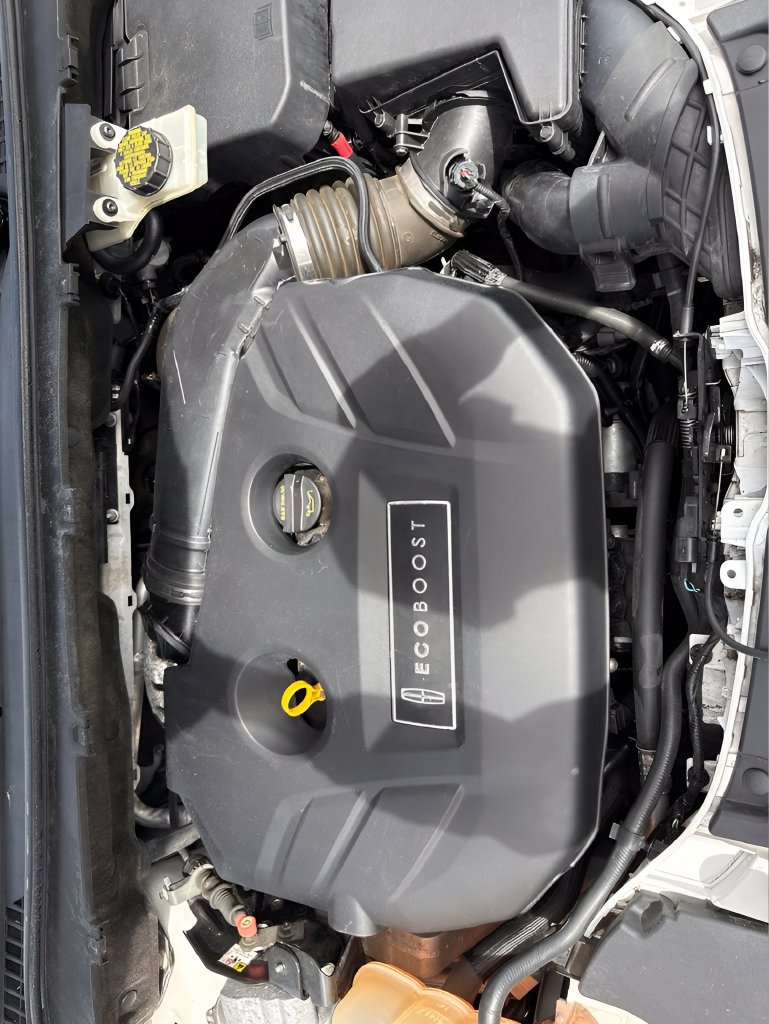 Used 2015 Lincoln MKC FWD w/ Equipment Group 101A Select image 30