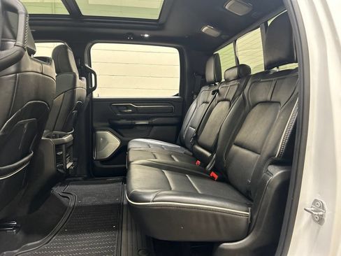 Used 2019 RAM 1500 Limited AWD/4WD image 8
