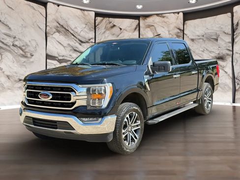 Used 2021 Ford F150 XLT w/ Equipment Group 302A High RWD image 2