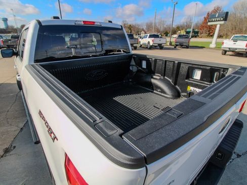 Used 2023 Ford F150 Lariat w/ Equipment Group 502A High image 5