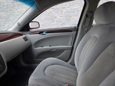 Used 2007 Buick Lucerne CX FWD image 28