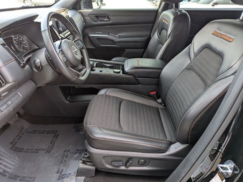 Used 2023 Nissan Pathfinder Rock Creek AWD/4WD image 11