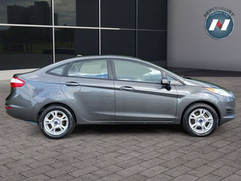 Used 2016 Ford Fiesta SE FWD image 6