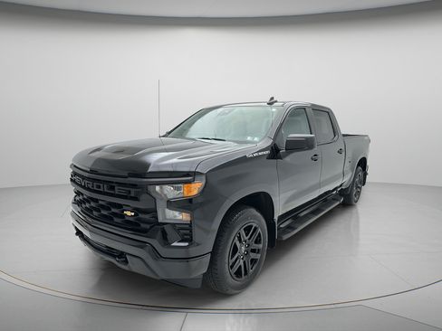 Used 2024 Chevrolet Silverado 1500 Custom AWD/4WD image 4