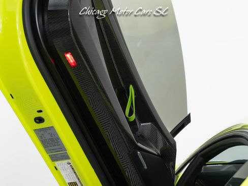 Used 2019 Lamborghini Aventador SVJ AWD/4WD image 30