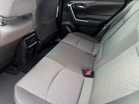 Used 2023 Toyota RAV4 XLE w/ Convenience Package AWD/4WD image 17