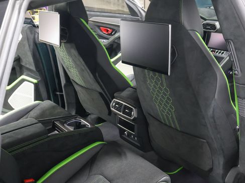 Used 2024 Lamborghini Urus Performante AWD/4WD image 48