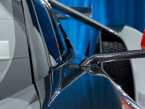 Used 2020 Ford GT Carbon Series image 32