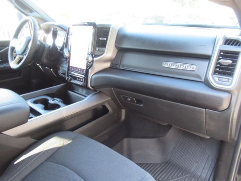 Used 2025 RAM 2500 Big Horn AWD/4WD image 11