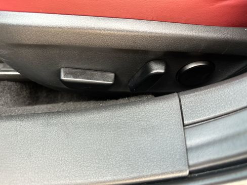 Used 2024 MAZDA MAZDA3 s image 12