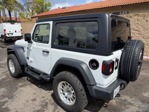 Used 2024 Jeep Wrangler Sport S AWD/4WD image 11