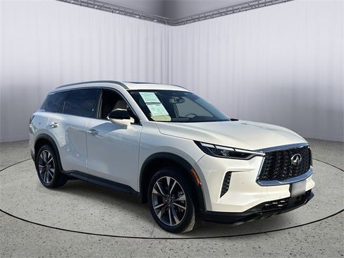 Certified 2023 INFINITI QX60 Luxe image 5