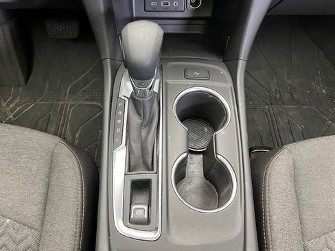 Used 2024 Chevrolet Equinox LT FWD image 11