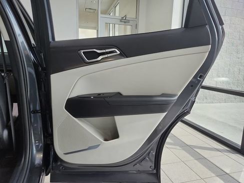 Certified 2023 Kia Sportage EX FWD image 27