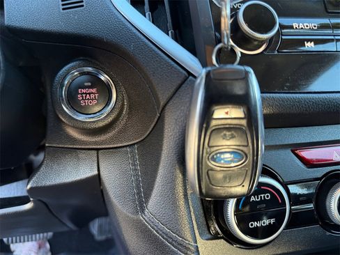 Used 2018 Subaru Impreza 2.0i Limited image 30