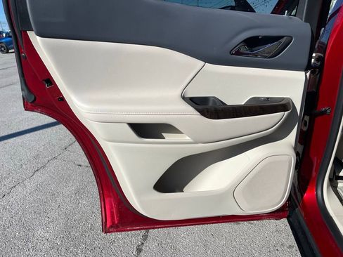 Used 2023 GMC Acadia Denali w/ Denali Ultimate Package image 21