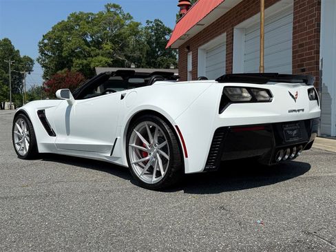 Used 2016 Chevrolet Corvette Z06 w/ 3LZ Preferred Equipment Group image 23