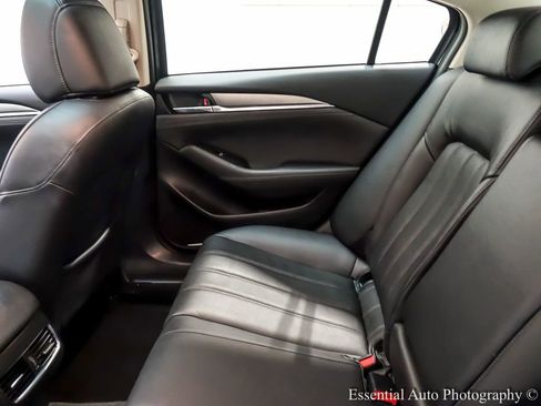 Used 2018 MAZDA MAZDA6 Grand Touring image 14