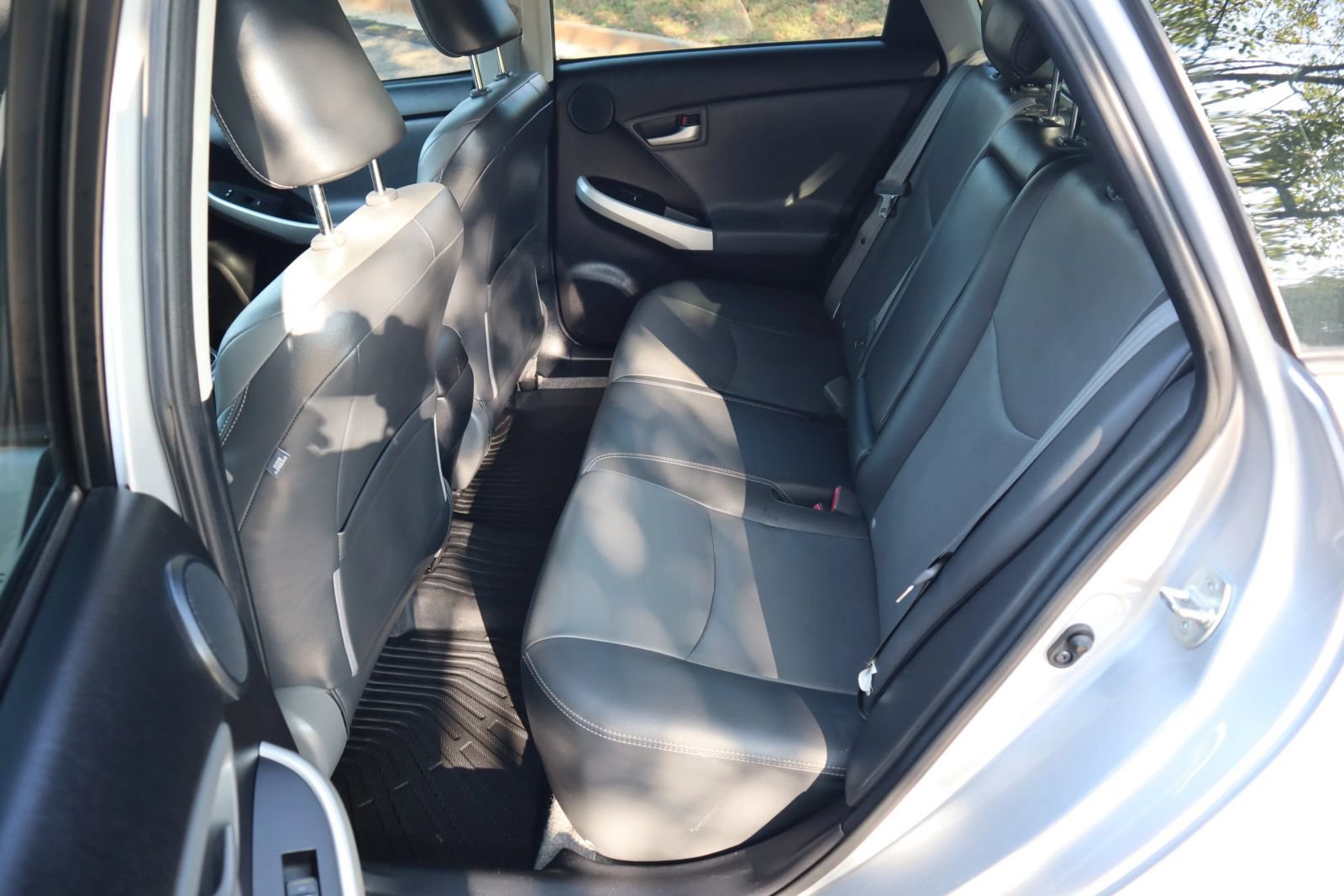 Used 2013 Toyota Prius Four FWD image 12