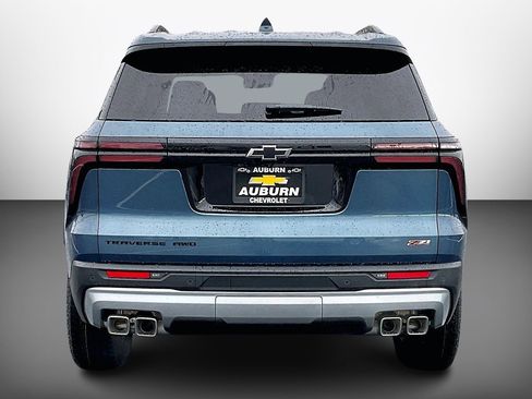 New 2026 Chevrolet Traverse Z71 w/ Enhanced Driving Package image 4