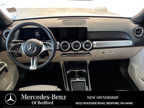 Used 2026 Mercedes-Benz GLB 250 4MATIC image 20