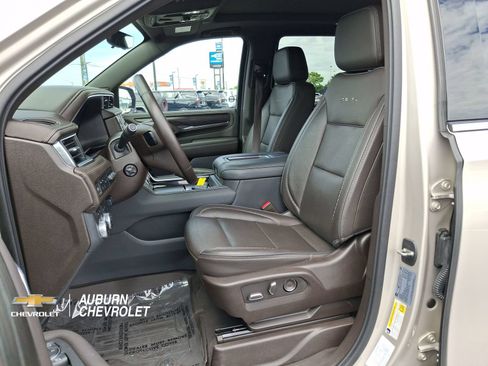 Certified 2021 GMC Yukon Denali w/ Denali Premium Package AWD/4WD image 20