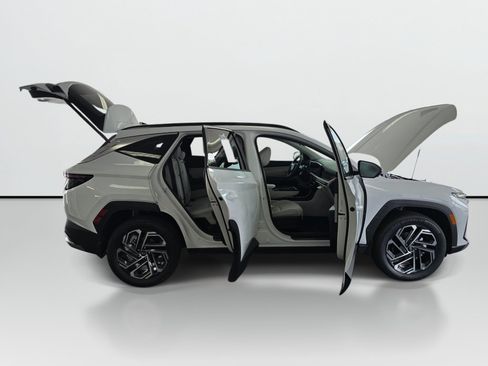 New 2026 Hyundai Tucson Limited AWD/4WD image 9