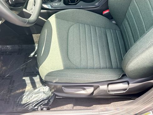 Certified 2025 Kia K4 EX FWD image 18